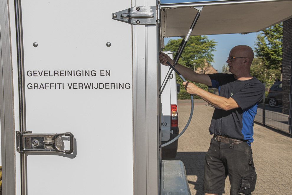 ChemDry-990x800-website-format_64